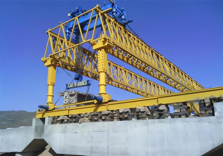 Bridge Beam Erection Crane (4)