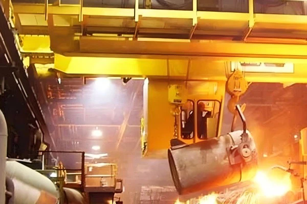 Ladle in Foundry Overhead Crane